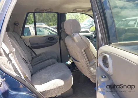 2003 Chevrolet Trailblazer Ls z USA, uszkodzony, nr VIN 1GNDS13S832305325